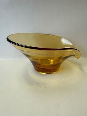 Vintage Viking Art Glass Epic Amber Lipped Bon Bon Bowl.